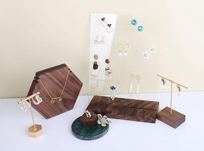 GemeShou walnut earring display - Image 9