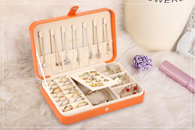 LANDICI Small Jewelry Box for Women Girls, PU Leather Travel Jewelry Case - Image 7
