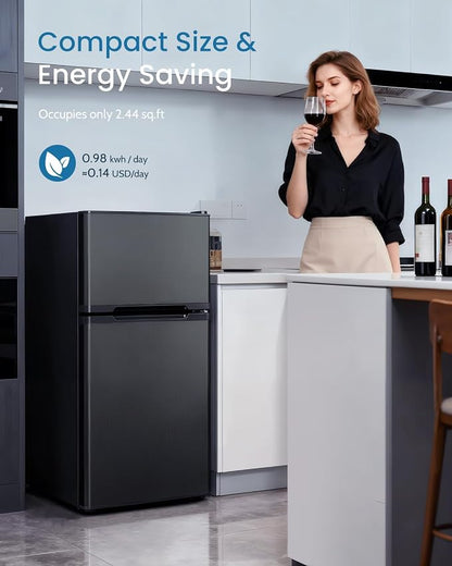 3.2 Cu.Ft Mini Fridge with Freezer - Image 7