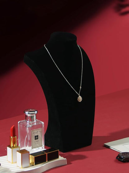 Coward Necklace Bust Stand for Selling Show - Image 5