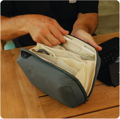 Peak Design Tech Pouch, Electronics Organizer - Image 5