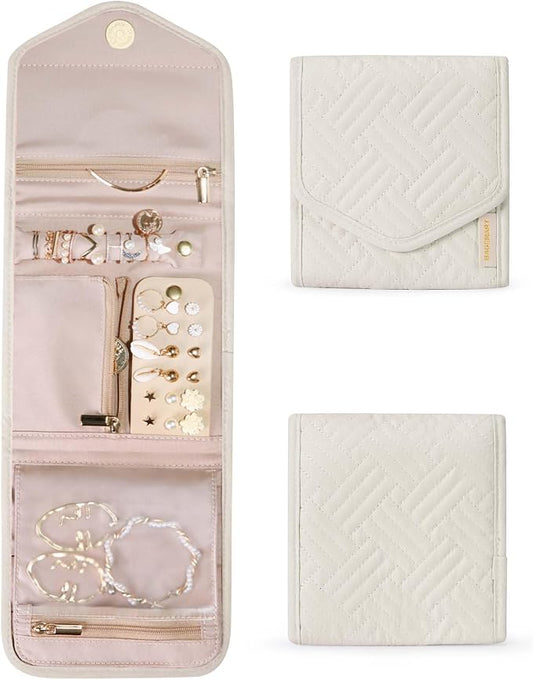 BAGSMART Travel Jewelry Organizer Case Foldable Jewelry Roll by BAGSMART