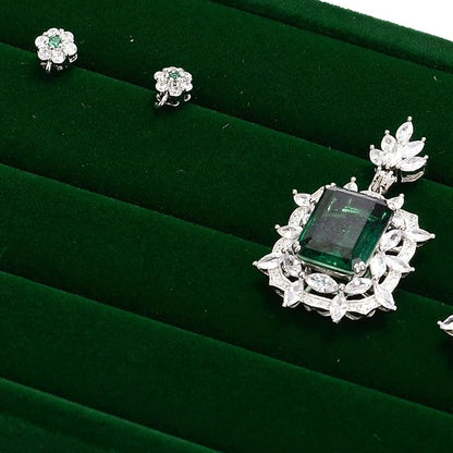 Green Velvet Jewelry Display Tray - Image 3