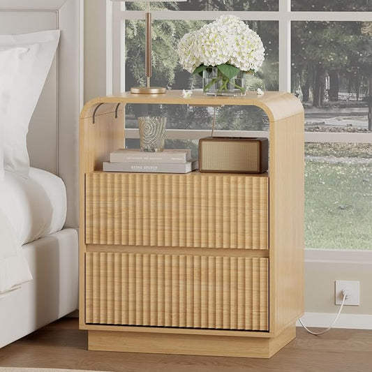 Natural Oak Nightstand with Charging Station, Mid Century Modern Bedside Table by WODEER