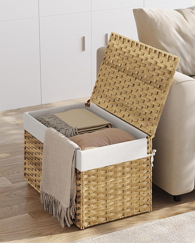 SONGMICS Storage Basket with Lid, Woven Blanket Storage Bin with Handles - Image 4