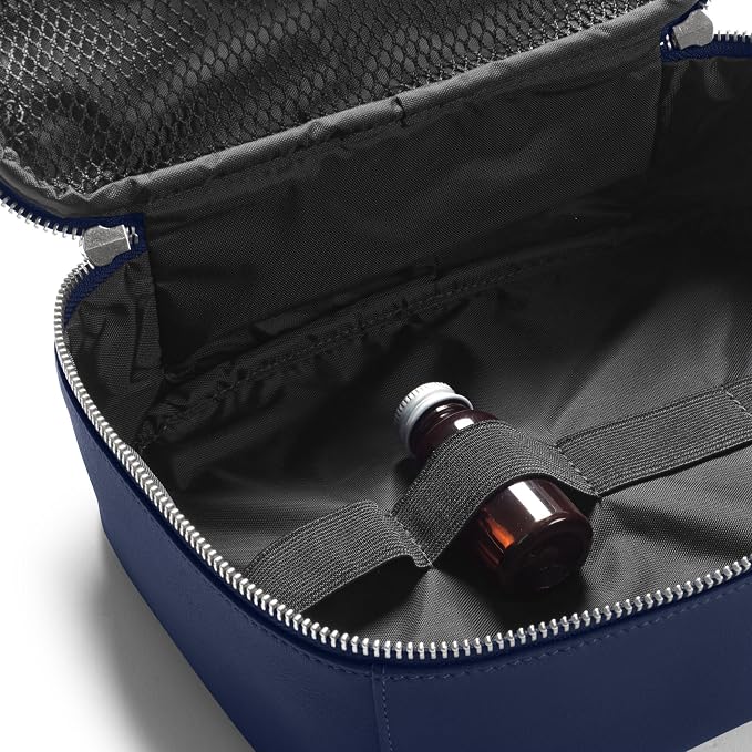 Leatherology Navy Blue Large Travel Organizer – Full-Grain Leather Toiletry Bag - Image 3