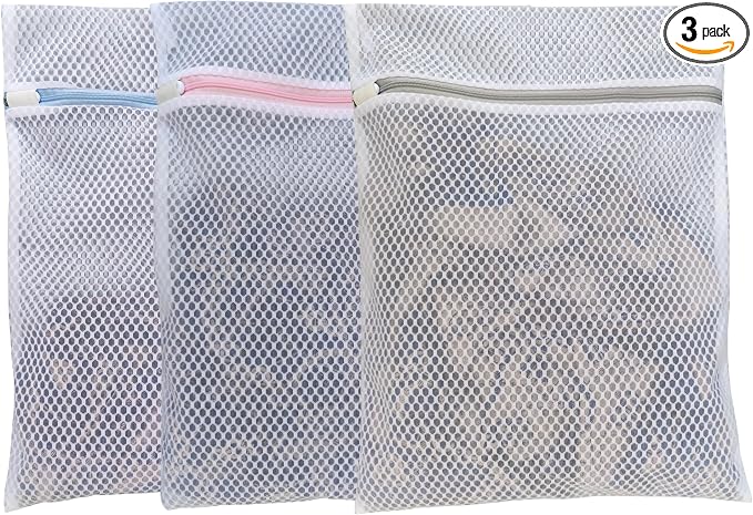 Mesh Laundry Bags for Delicates – 3-Pack by Unknown